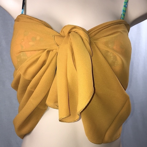 Zuliana Sarong Made in USA - Picture 3 of 3